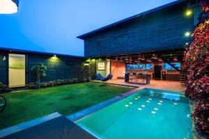 rockyourbnb Designer Urban Villa Bali 3 Bedrooms Salt-water pool